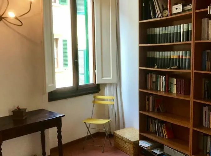 Gino's Place Florence